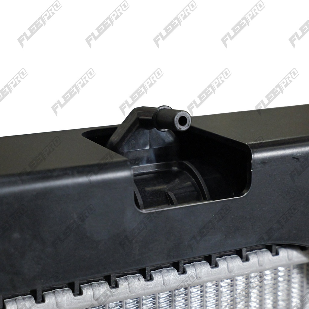 Kenworth Peterbilt Framed Radiator Assembly (2022-2026) - Complete Drop-In - Replaces PY091001